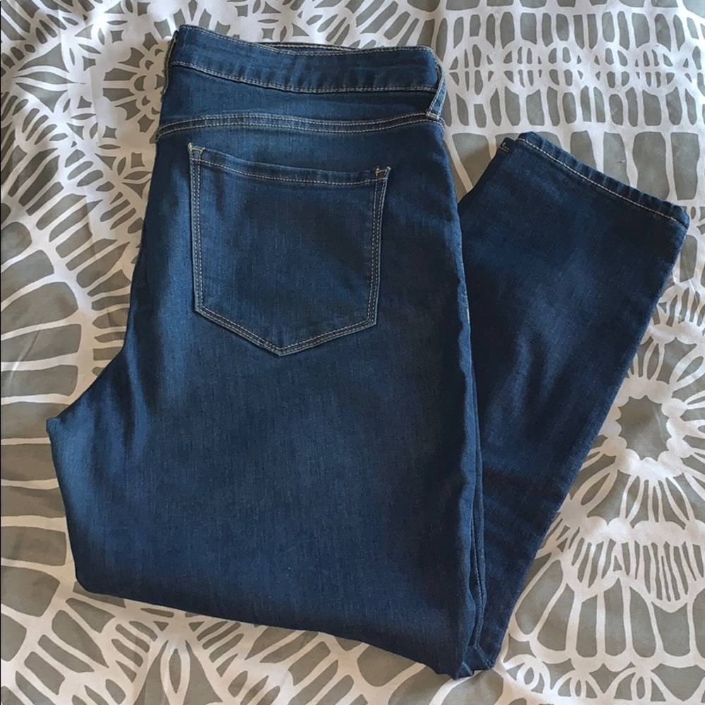 Old Navy cropped jeans